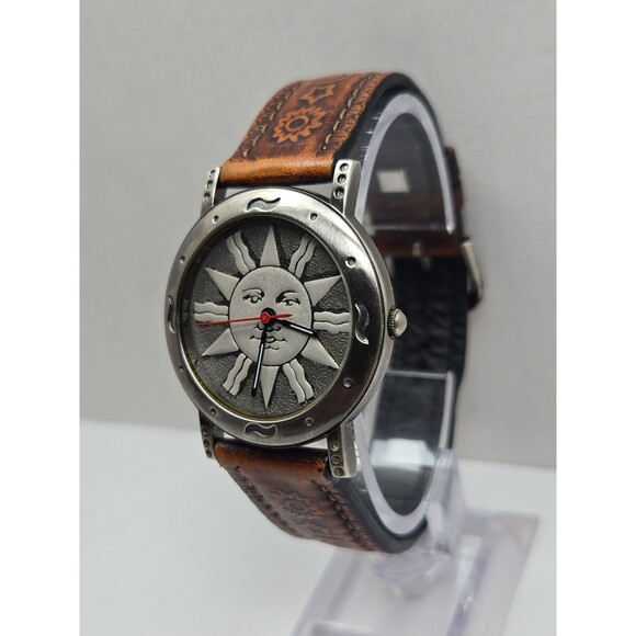 Vintage CS Ltd Hong Kong Celestial Sun Face Quartz Watch New Battery Brown Strap main image 10